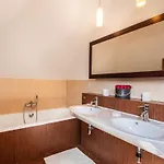 Сasa de vacaciones By Interhome