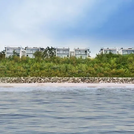 By Interhome * 시아노제티